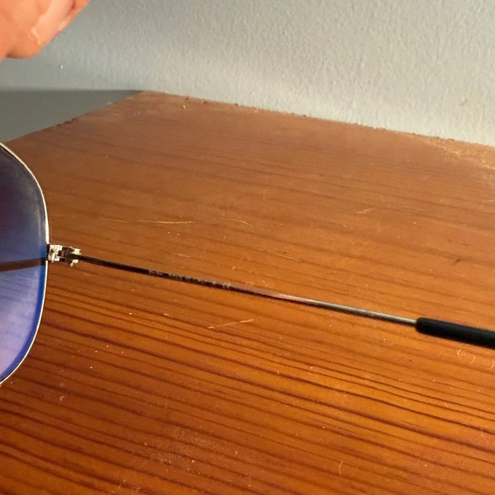 Ray-Ban Men’s Aviator Sunglasses - Picture 5 of 6